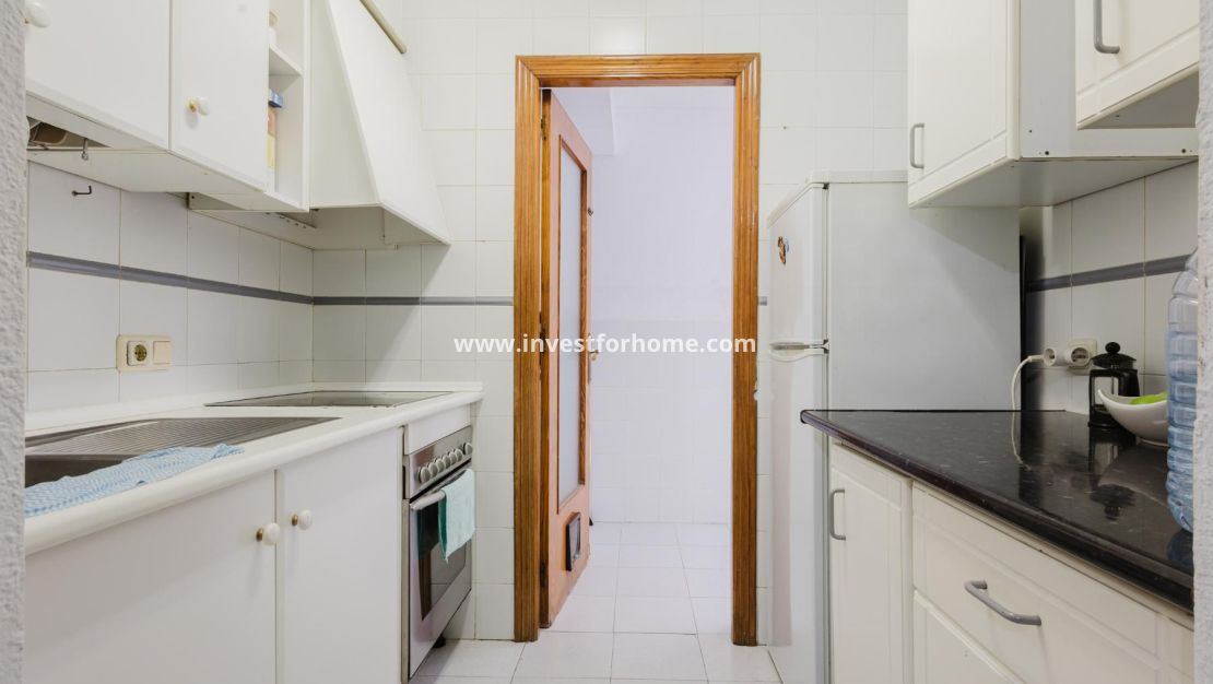 Sale - Apartment - Torrevieja - Playa de La Acequion