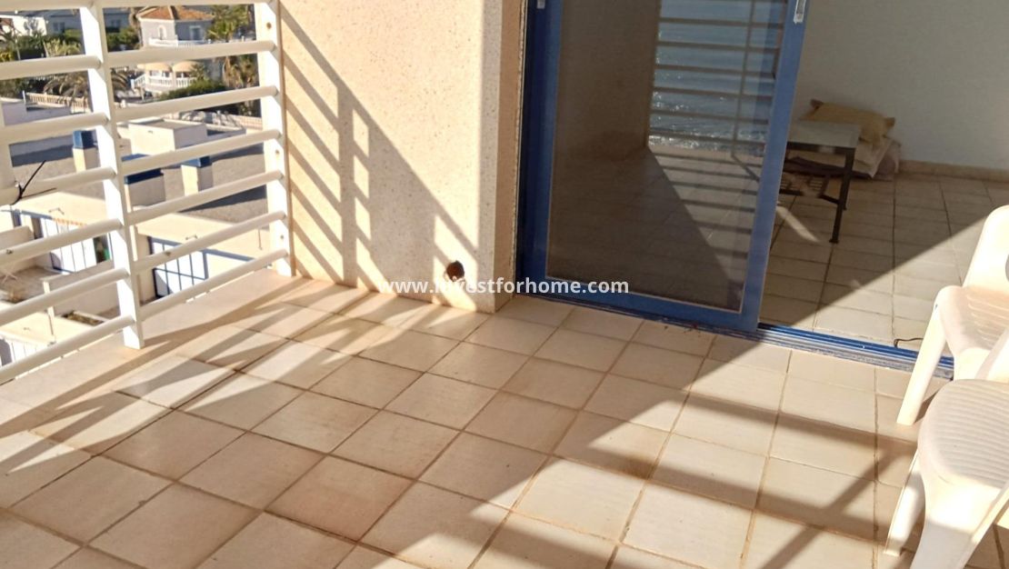 Sale - Apartment - Torrevieja - Playa De La Mata