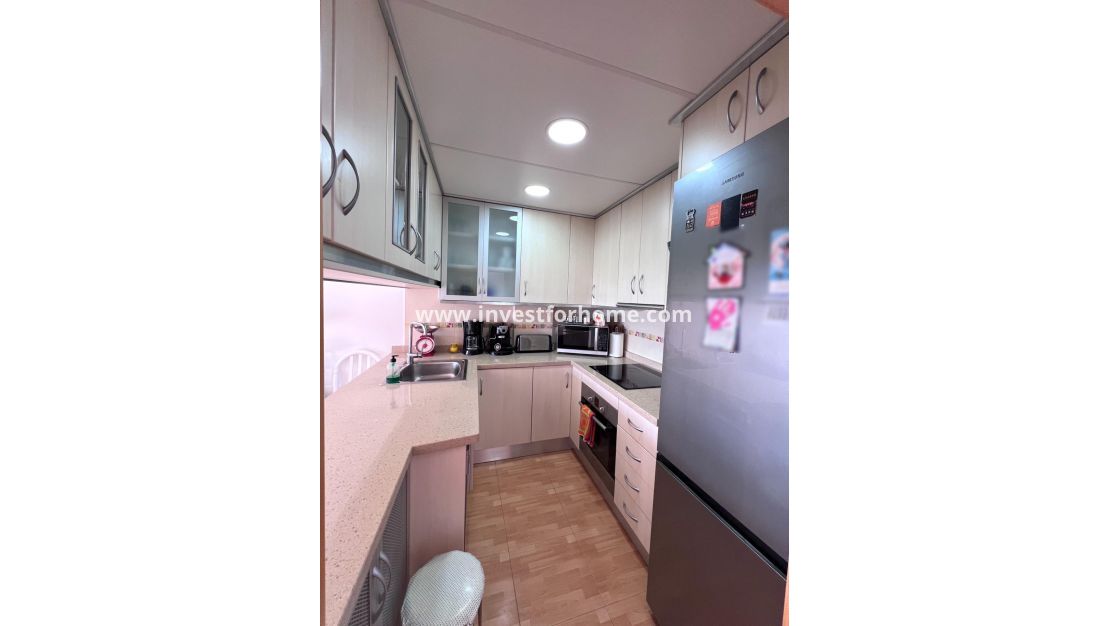 Sale - Apartment - Torrevieja - Playa de los Locos