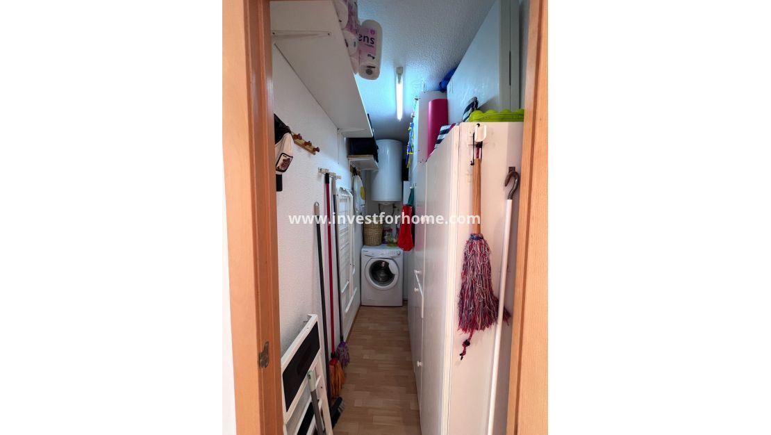 Sale - Apartment - Torrevieja - Playa de los Locos