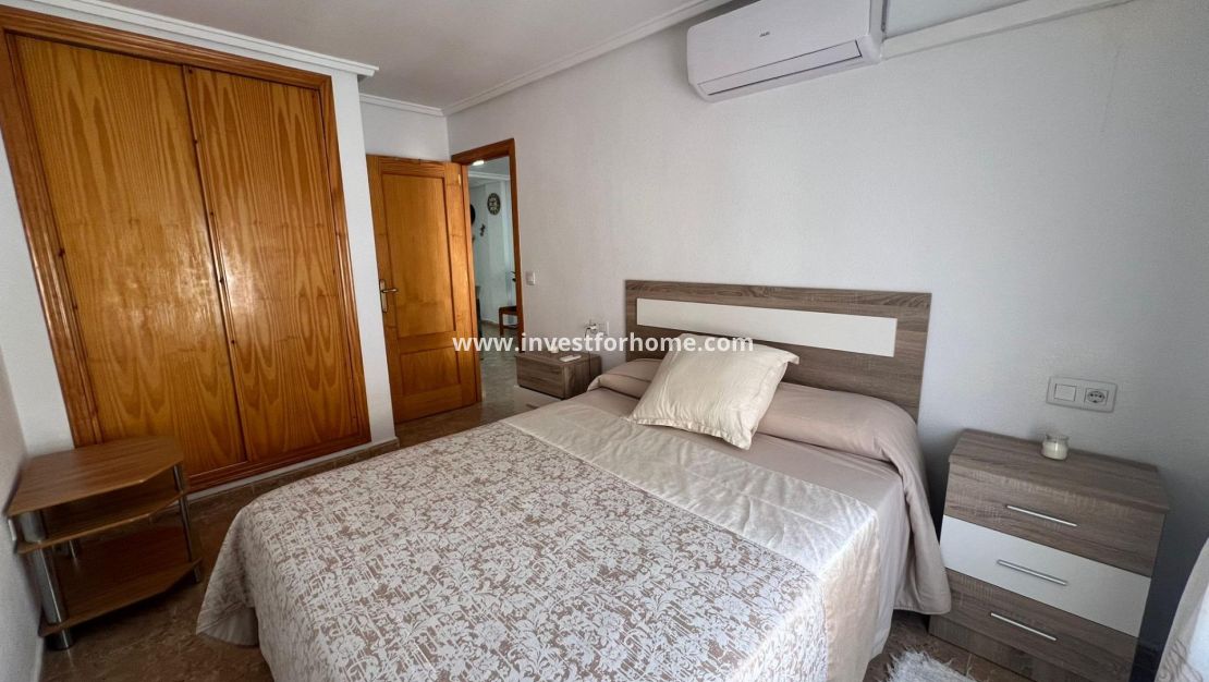 Sale - Apartment - Torrevieja - Playa de los Locos