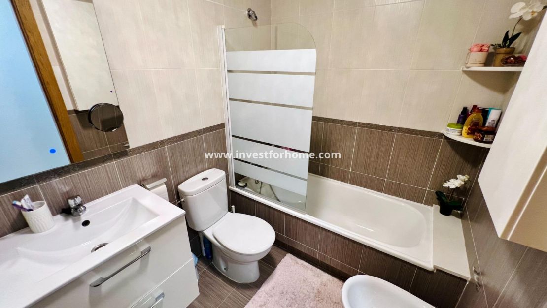 Sale - Apartment - Torrevieja - Playa de los Locos