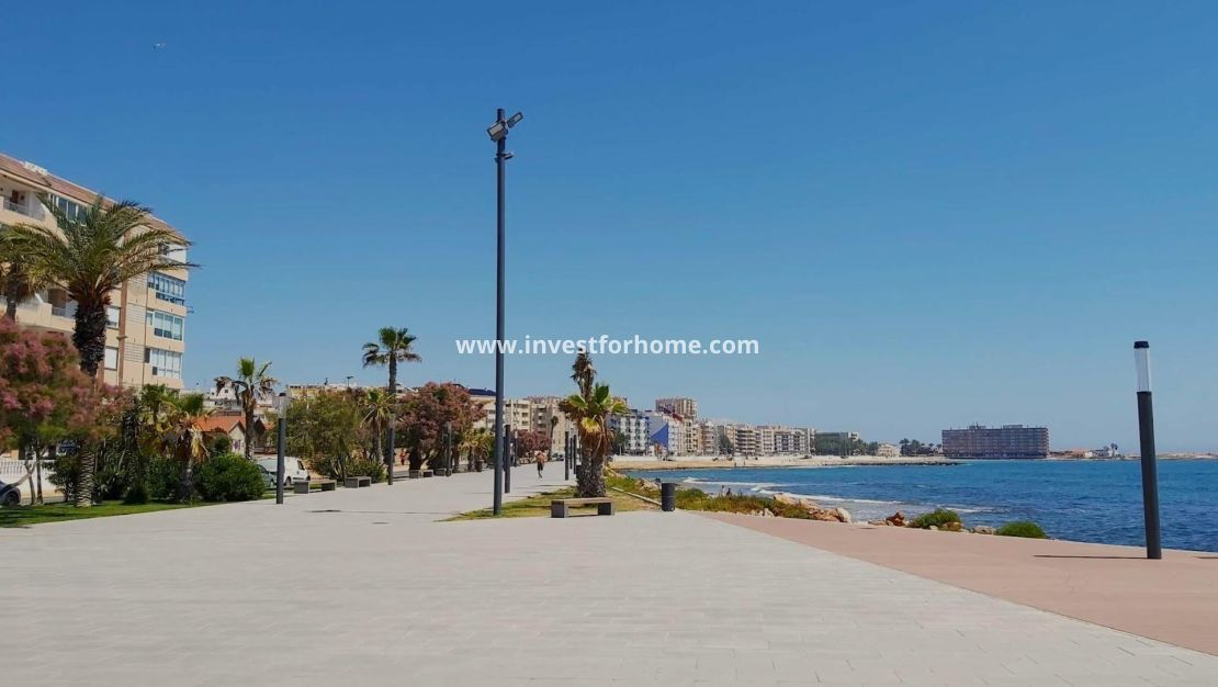 Sale - Apartment - Torrevieja - Playa de los Locos