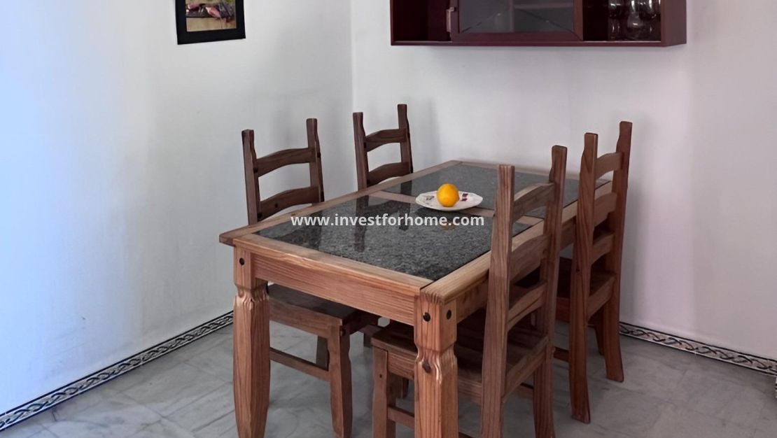 Sale - Apartment - Torrevieja - Playa de los Locos