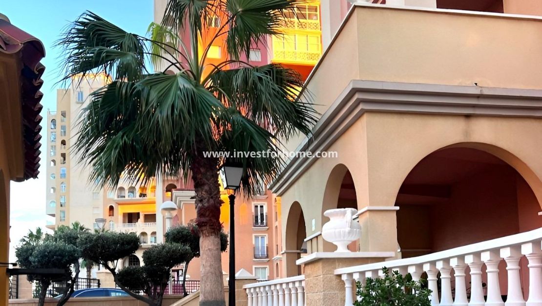 Sale - Apartment - Torrevieja - Playa de los Locos