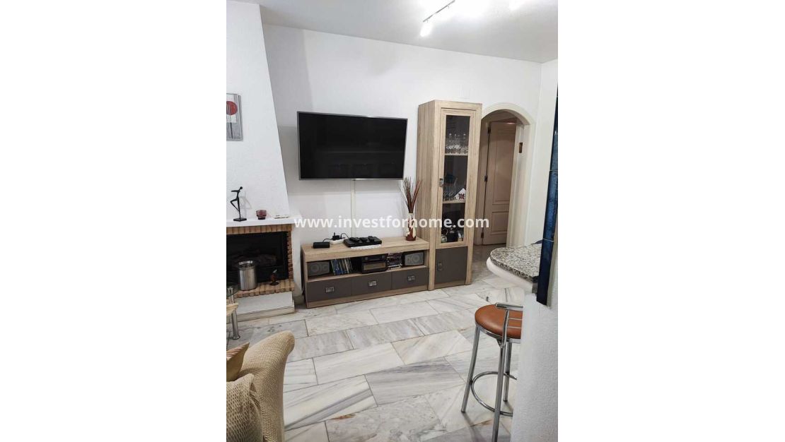 Sale - Apartment - Torrevieja - Playa de los Locos