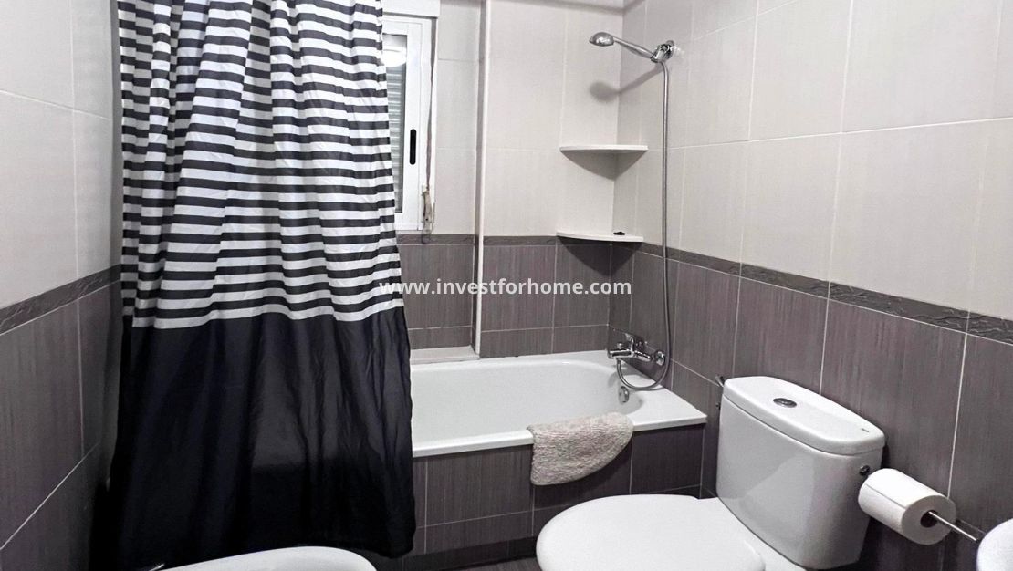 Sale - Apartment - Torrevieja - Playa de los Locos