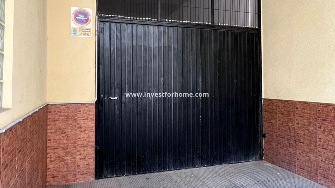 Sale - Apartment - Torrevieja - Playa de los Locos