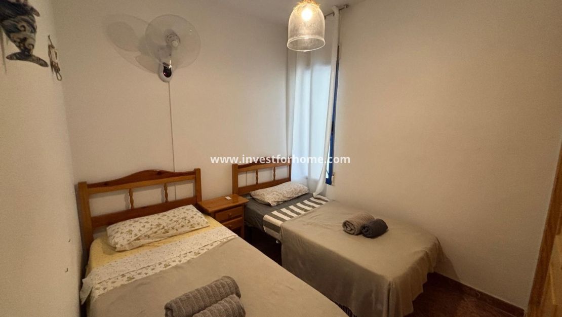 Sale - Apartment - Torrevieja - Playa de los Locos