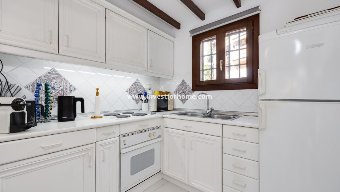 Sale - Apartment - Torrevieja - Playa de los Locos