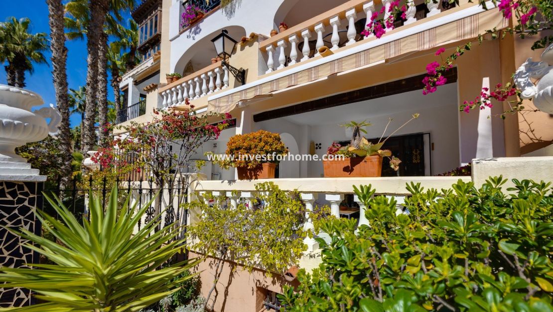 Sale - Apartment - Torrevieja - Playa de los Locos