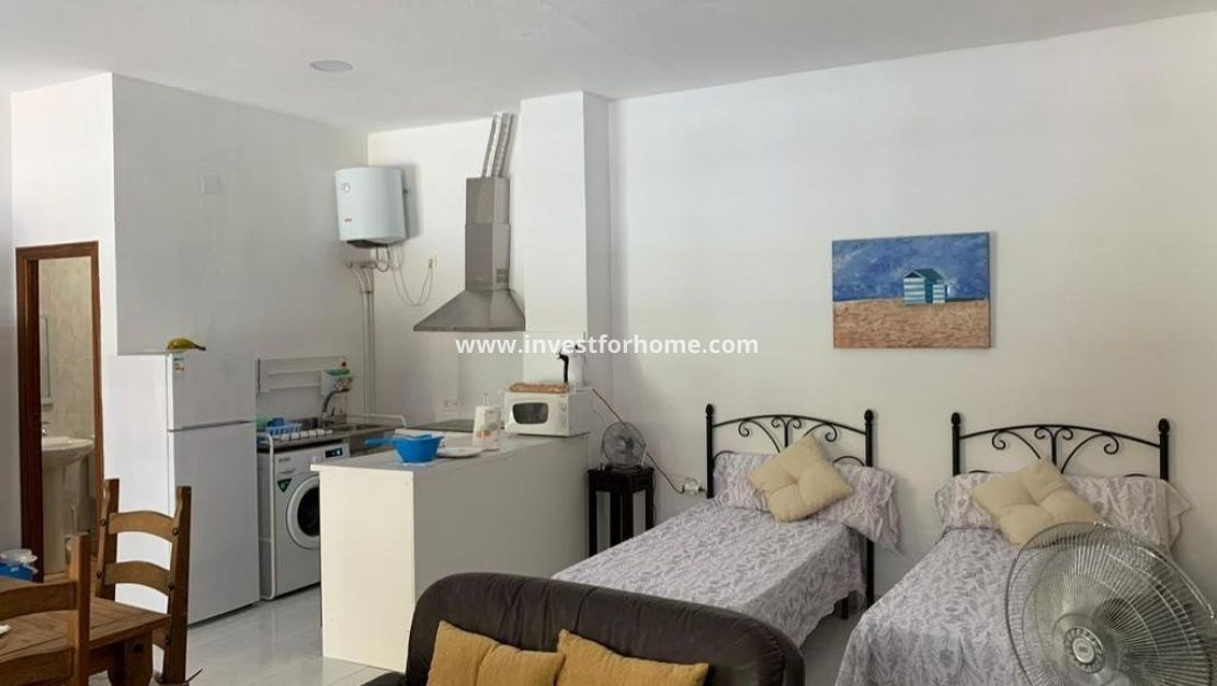 Sale - Apartment - Torrevieja - Playa de los Locos