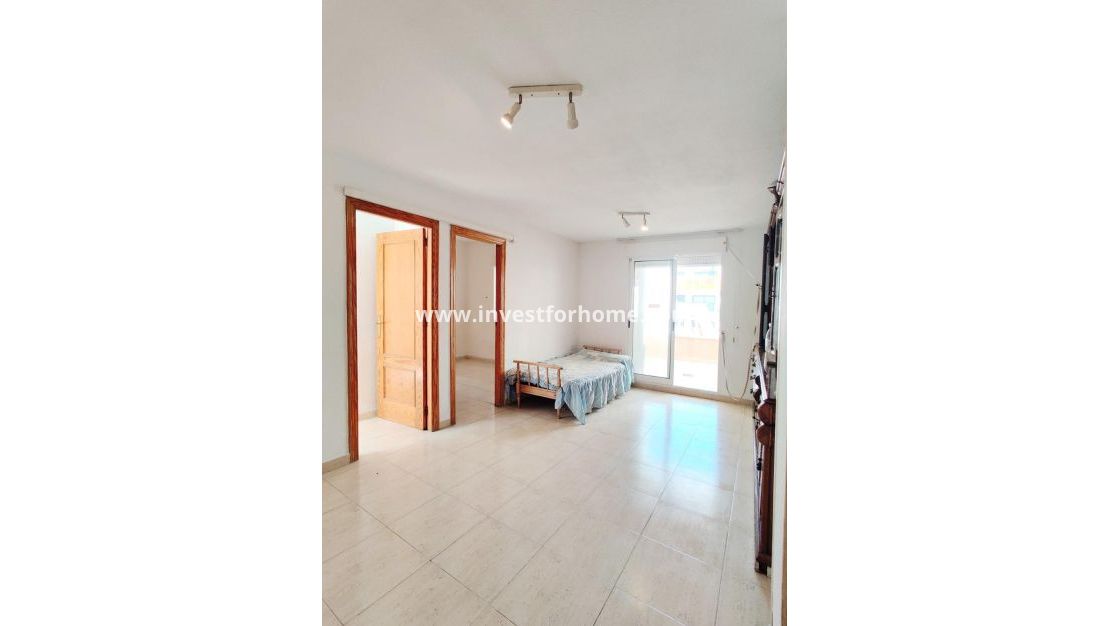 Sale - Apartment - Torrevieja - Playa de los Locos