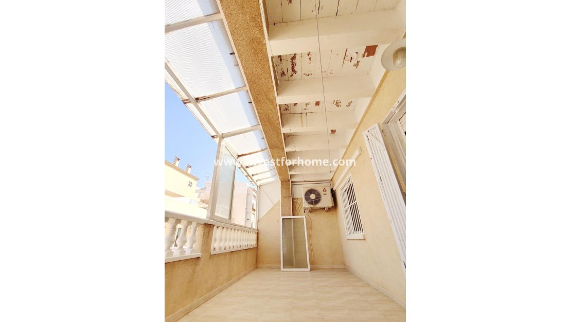 Sale - Apartment - Torrevieja - Playa de los Locos