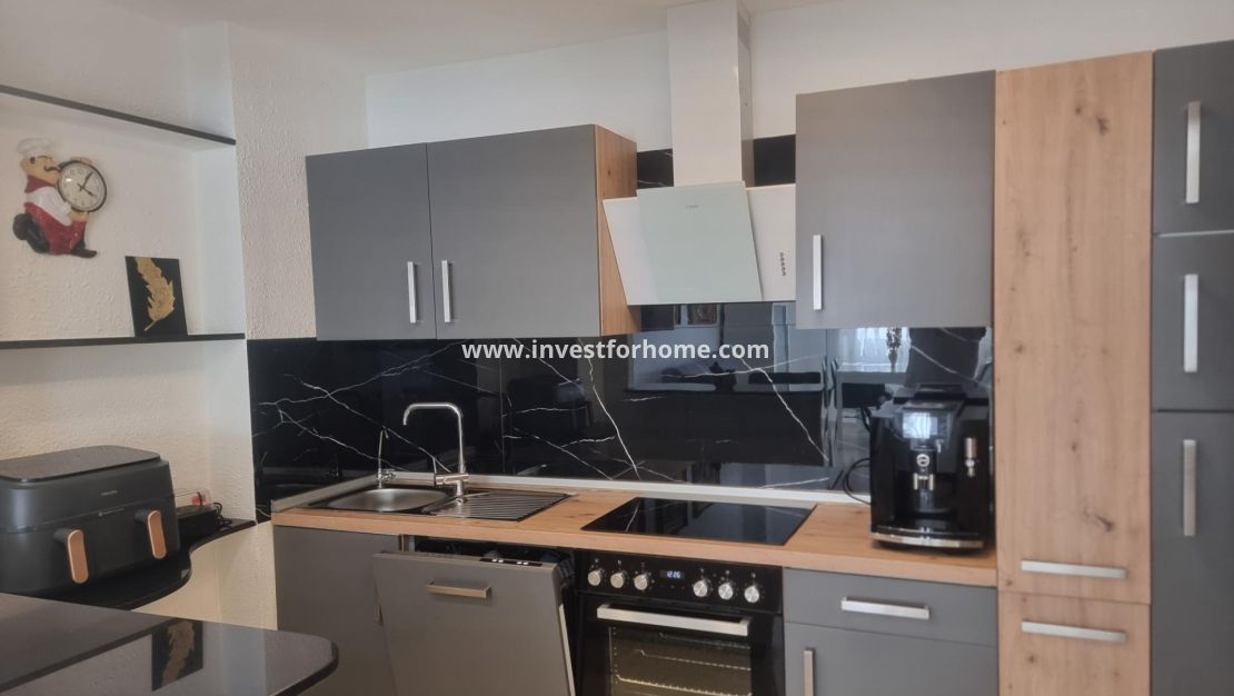 Sale - Apartment - Torrevieja - Playa de los Locos