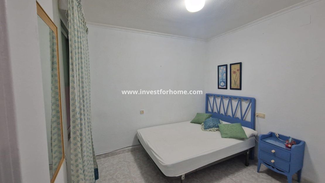 Sale - Apartment - Torrevieja - Playa de los Locos