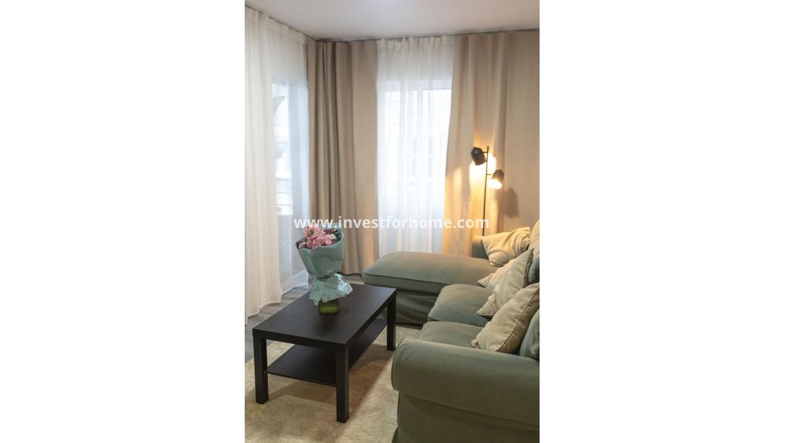 Sale - Apartment - Torrevieja - Playa de los Locos