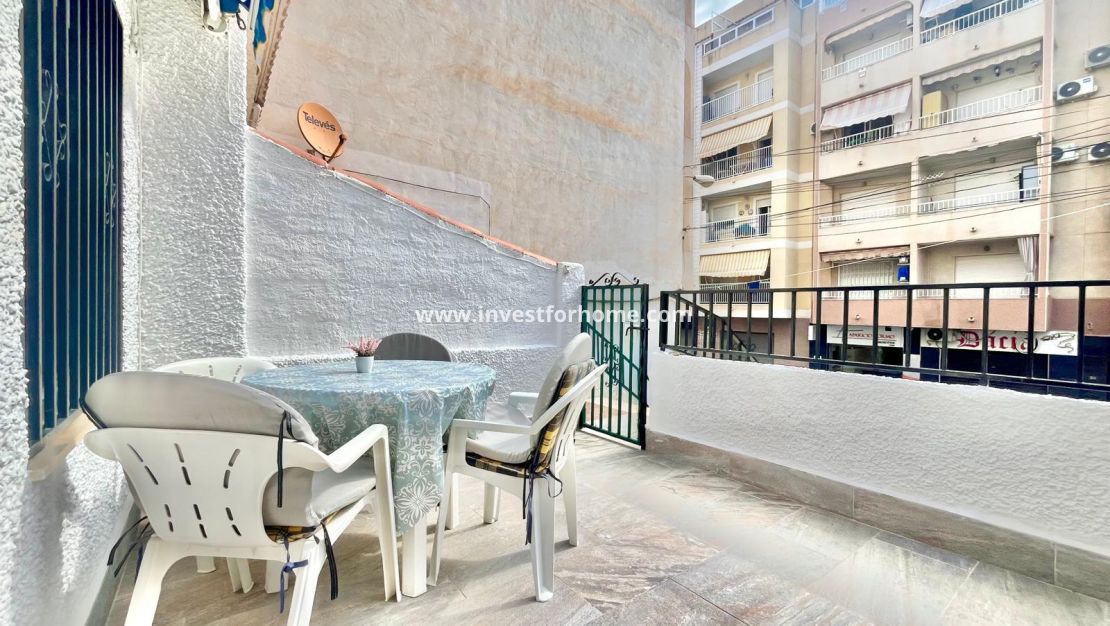 Sale - Apartment - Torrevieja - Playa de los Locos