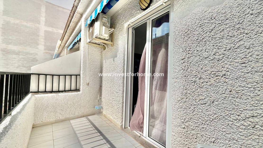 Sale - Apartment - Torrevieja - Playa de los Locos