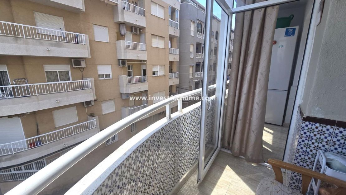 Sale - Apartment - Torrevieja - Playa de los Locos