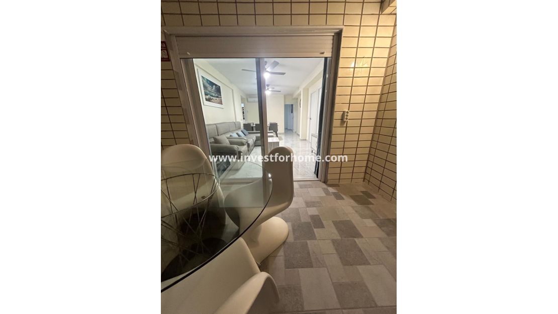 Sale - Apartment - Torrevieja - Playa de los Locos