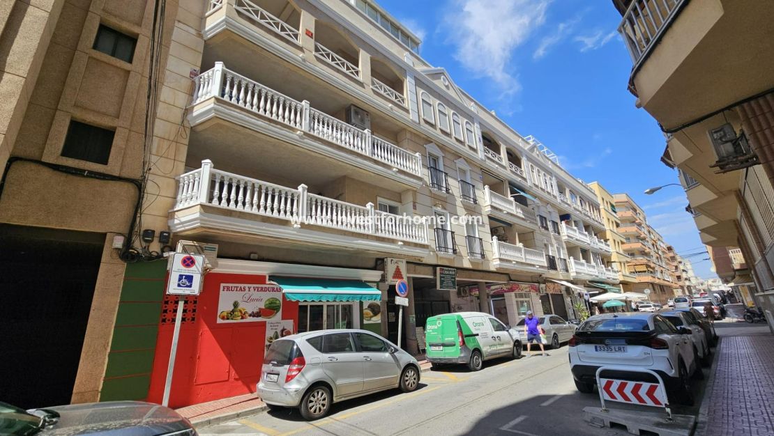 Sale - Apartment - Torrevieja - Playa de los Locos