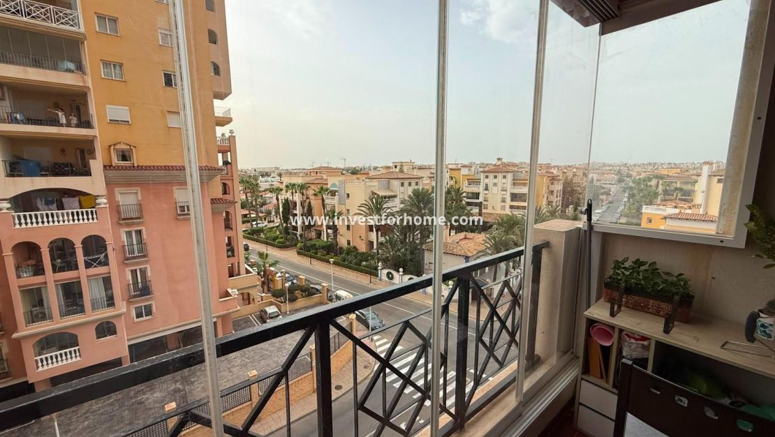 Sale - Apartment - Torrevieja - Playa de los Locos