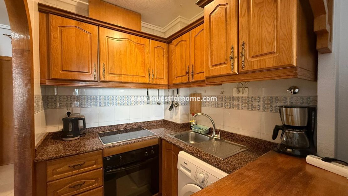 Sale - Apartment - Torrevieja - Playa de los Locos