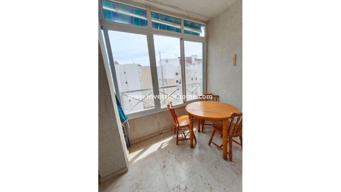 Sale - Apartment - Torrevieja - Playa de los Locos