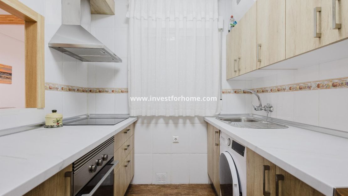 Sale - Apartment - Torrevieja - Playa del Acequión