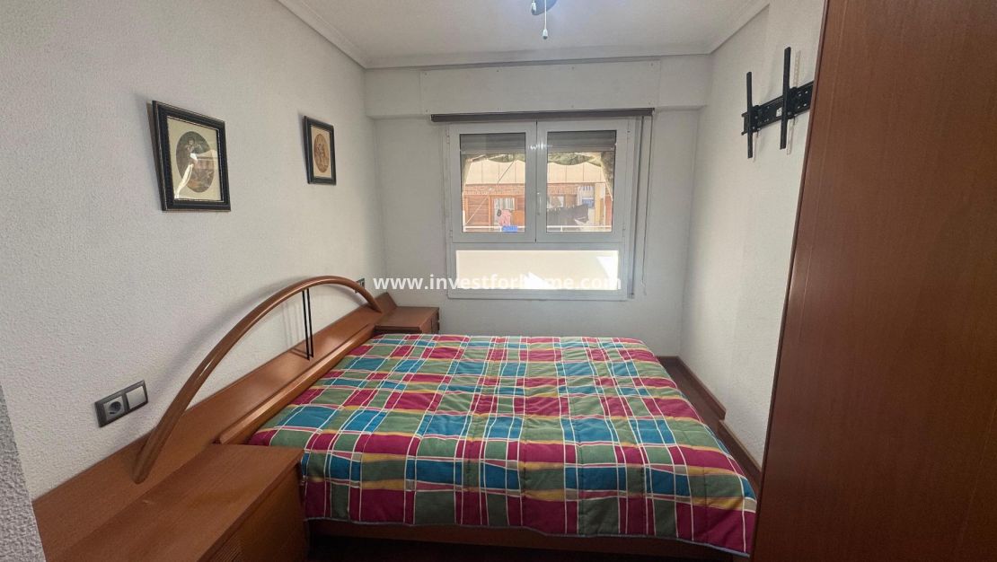 Sale - Apartment - Torrevieja - Playa del Acequión