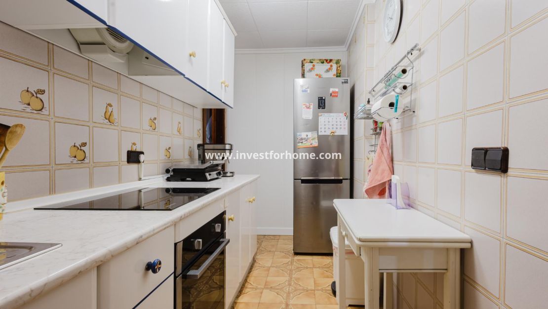 Sale - Apartment - Torrevieja - Playa del Acequión