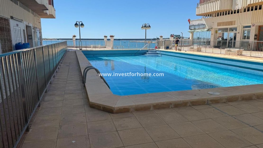 Sale - Apartment - Torrevieja - Playa del Acequión