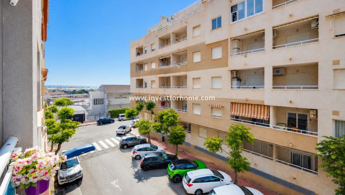 Sale - Apartment - Torrevieja - Playa del Acequión