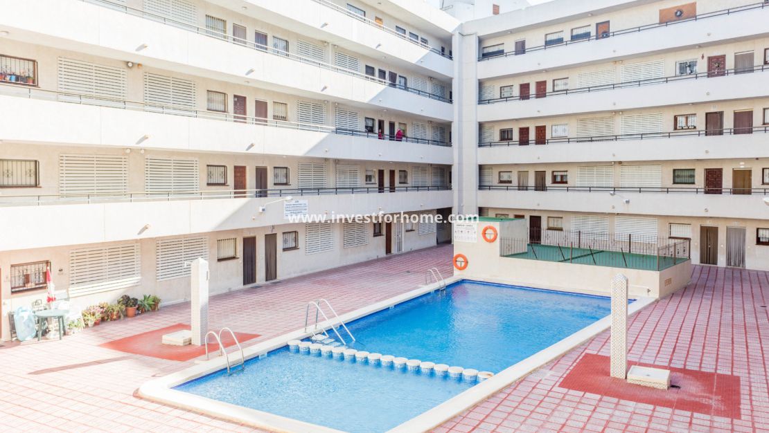 Sale - Apartment - Torrevieja - Playa del Cura