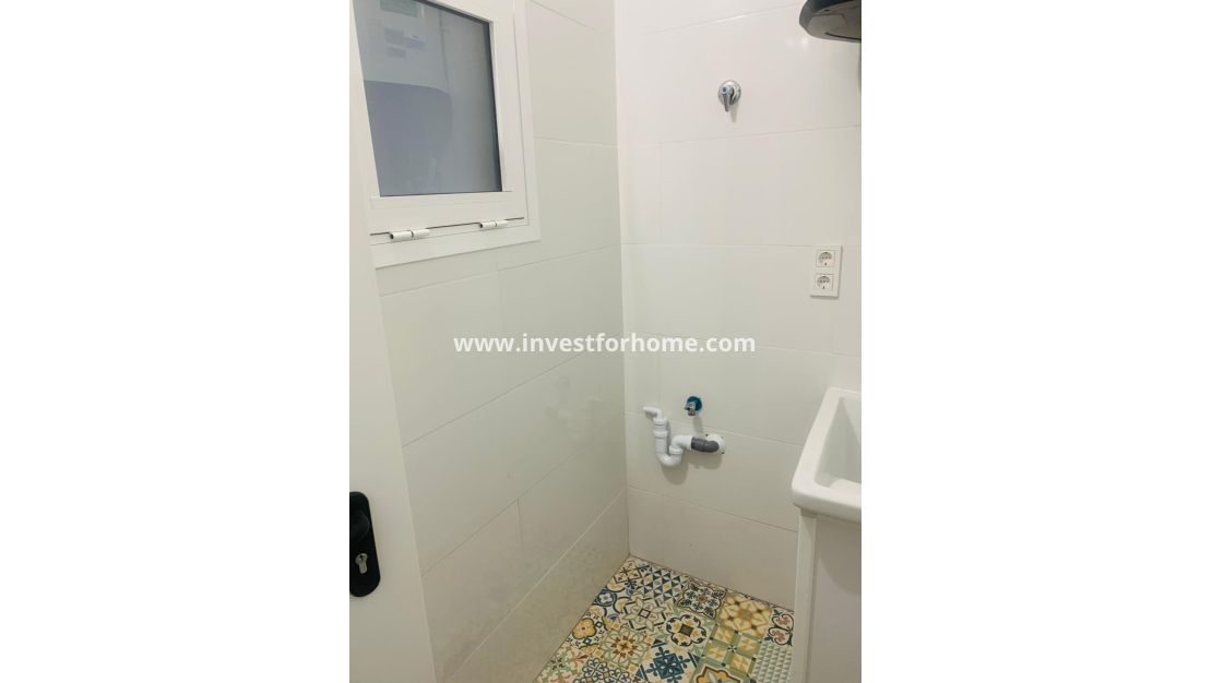 Sale - Apartment - Torrevieja - Playa del Cura