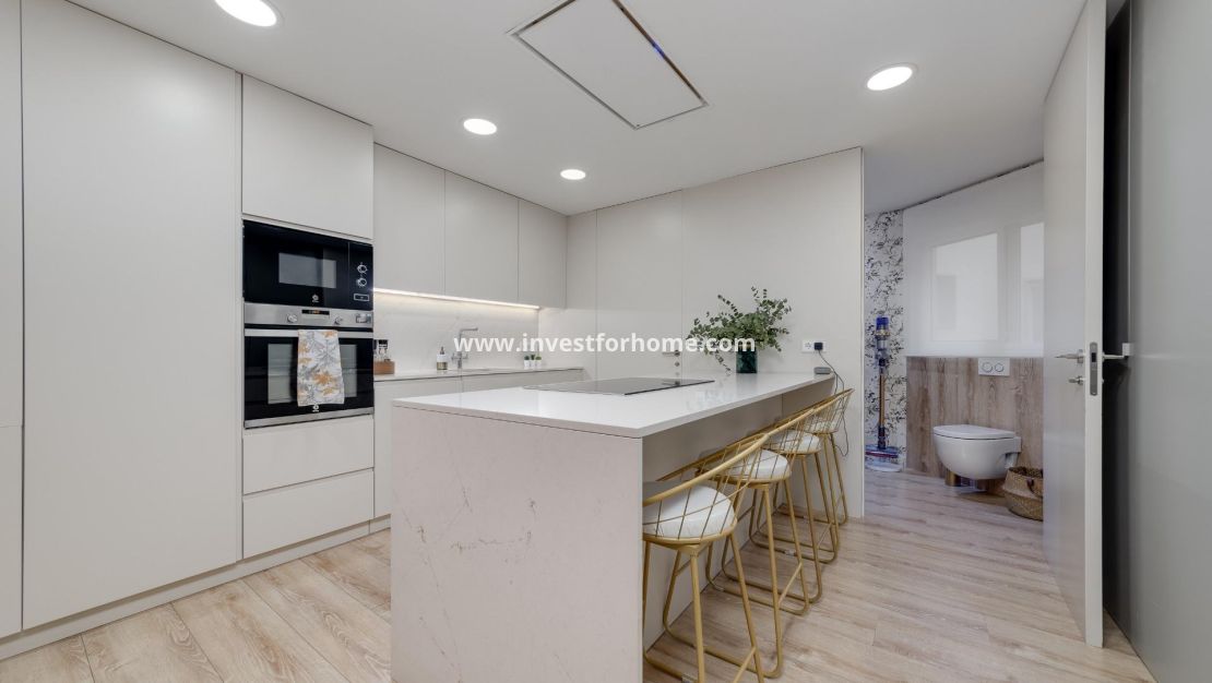 Sale - Apartment - Torrevieja - Playa del Cura