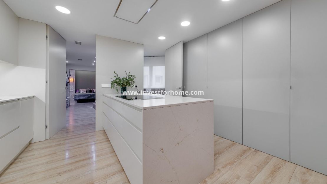 Sale - Apartment - Torrevieja - Playa del Cura