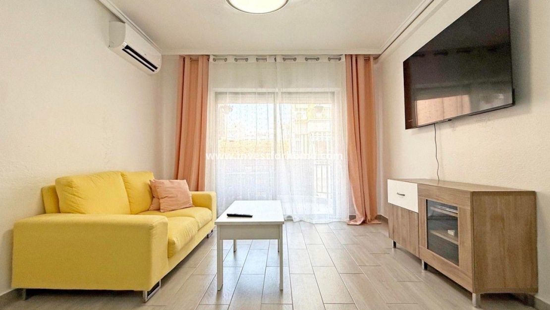 Sale - Apartment - Torrevieja - Playa del Cura