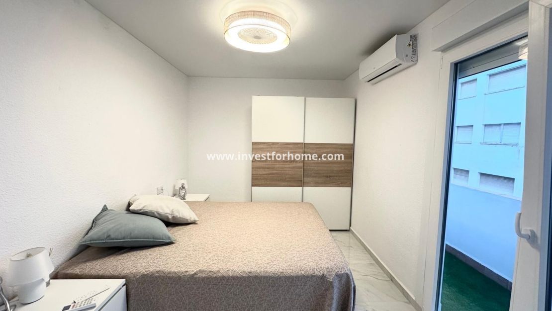 Sale - Apartment - Torrevieja - Playa del Cura