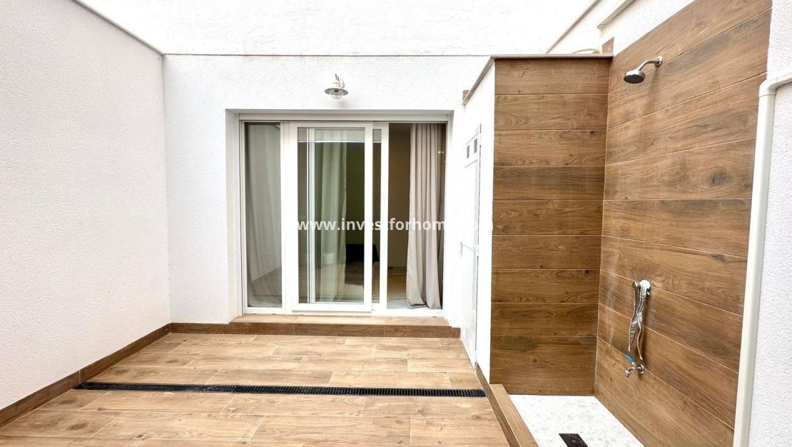 Sale - Apartment - Torrevieja - Playa del Cura