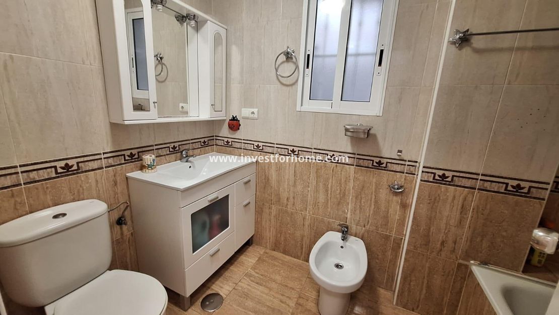 Sale - Apartment - Torrevieja - Playa del Cura