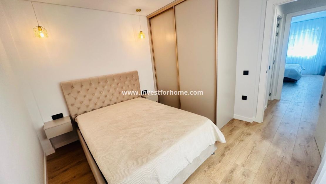 Sale - Apartment - Torrevieja - Playa del Cura