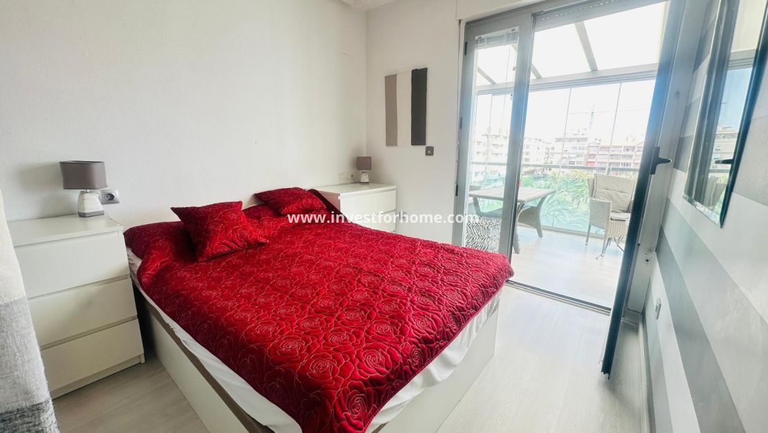 Sale - Apartment - Torrevieja - Playa del Cura