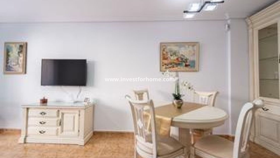 Sale - Apartment - Torrevieja - Playa del Cura