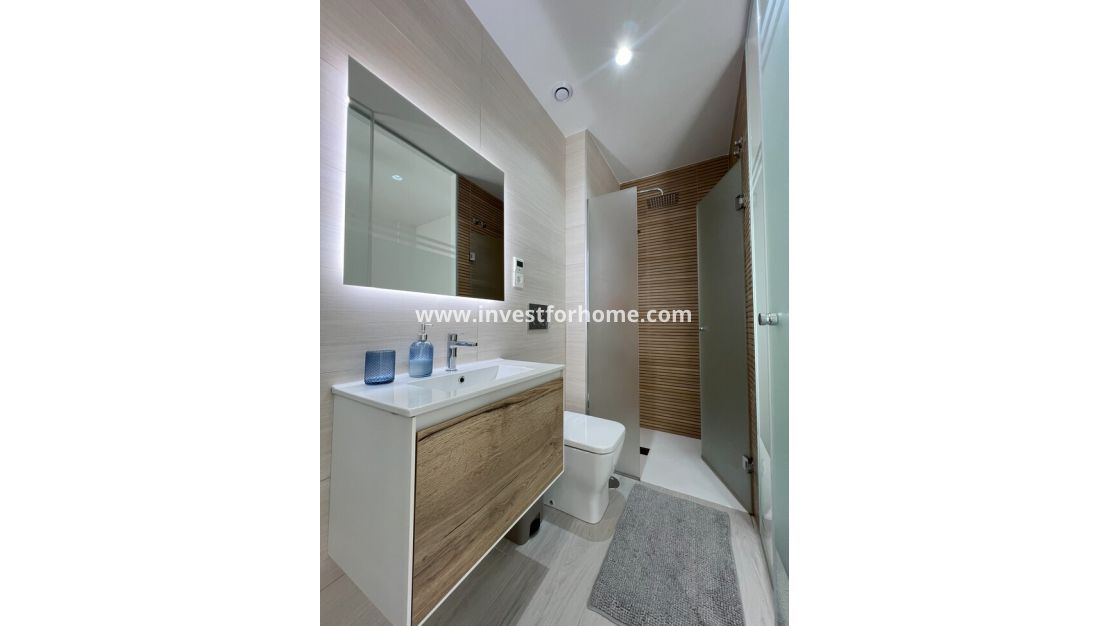 Sale - Apartment - Torrevieja - Playa del Cura