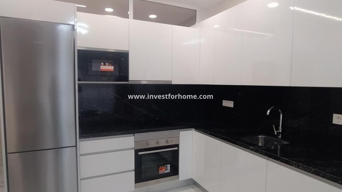 Sale - Apartment - Torrevieja - Playa del Cura