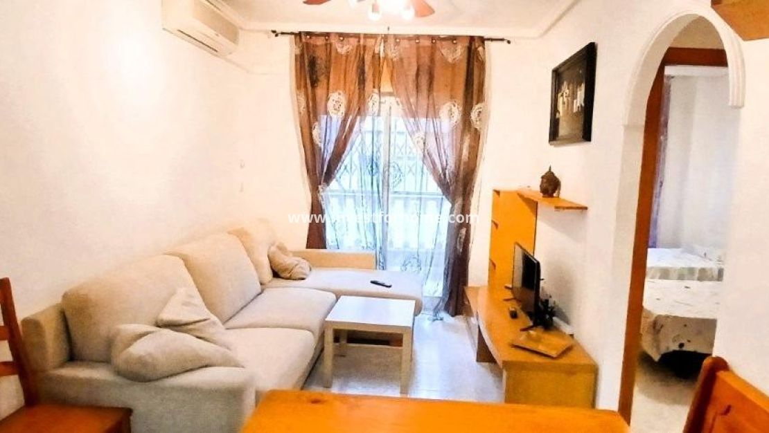 Sale - Apartment - Torrevieja - Playa del Cura