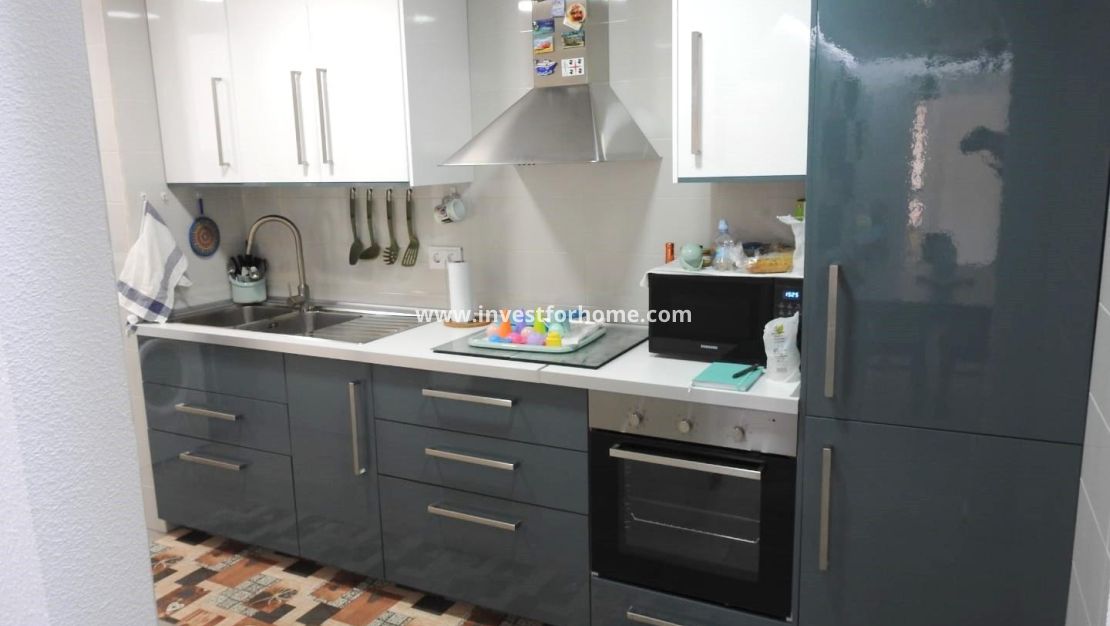 Sale - Apartment - Torrevieja - Playa del Cura