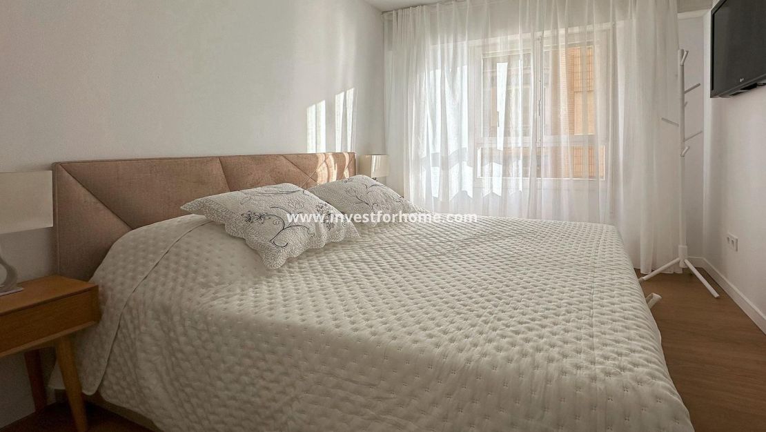 Sale - Apartment - Torrevieja - Playa del Cura